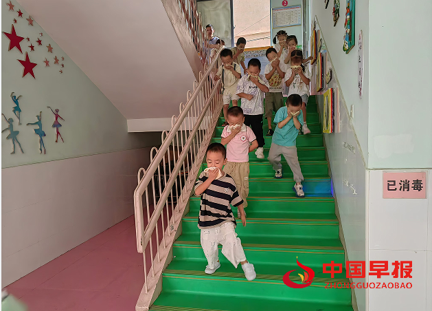 1726303105196702.png 8796CEC8817B10B87840AB9A4382D51B.png