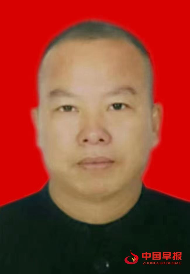 1728877937165383.jpg 999.jpg