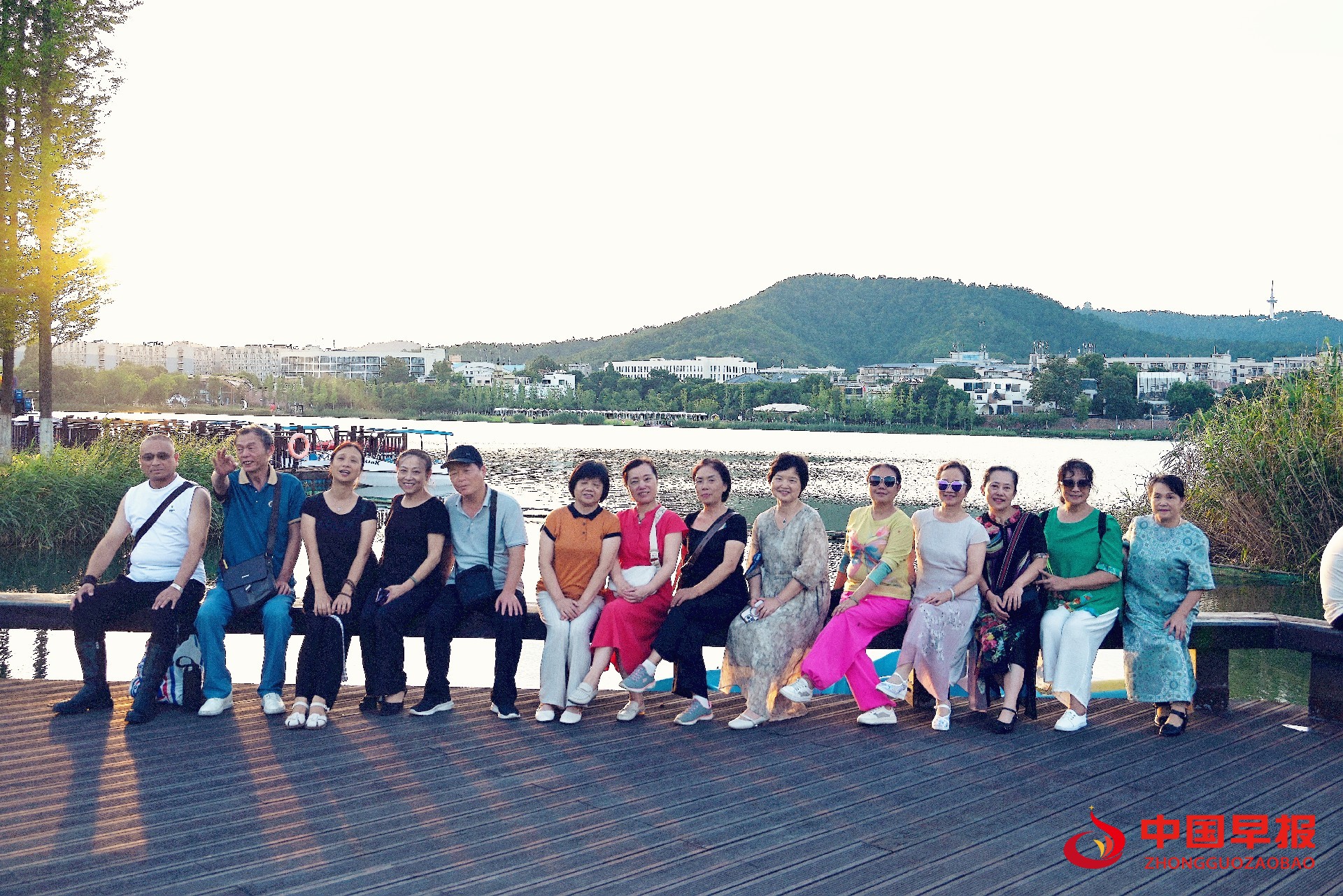 1751326482115844.jpg 4.jpg