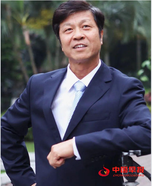 1759031756452175.png 5黄华欢图片.png