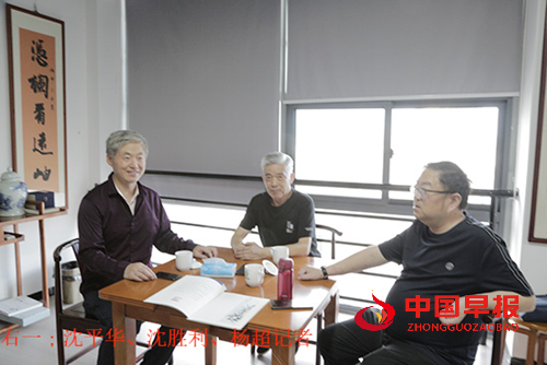 他从农民雕刻匠成长为企业家与知名书画家——专访江苏省苏州吴江知名花鸟画家沈胜利 (图1)