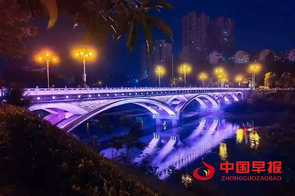 笔落溪口一城诗——黄荣玖散文《传奇春秋小溪塔》的诗意(图3)