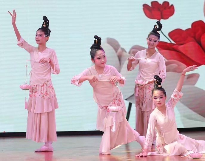 1768102573387802.png 88节目十五.png